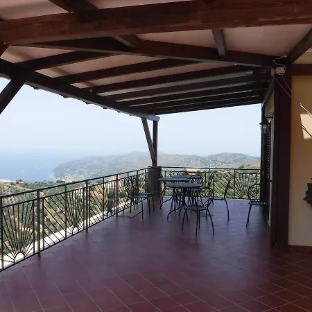 Casale Florenzo Bed & Breakfast