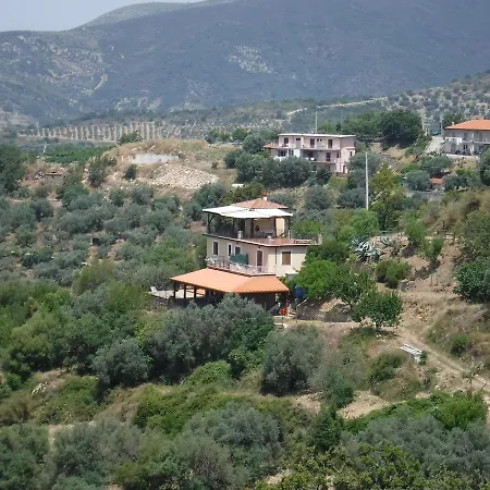 Casale Florenzo Bed & Breakfast 3*